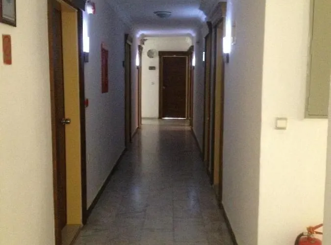 Lägenhetshotell Marina 3*